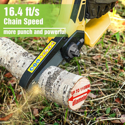 24V 18m / S Cordless Brushless Portable Chain Saw Isi Ulang Untuk Pemotongan Kayu